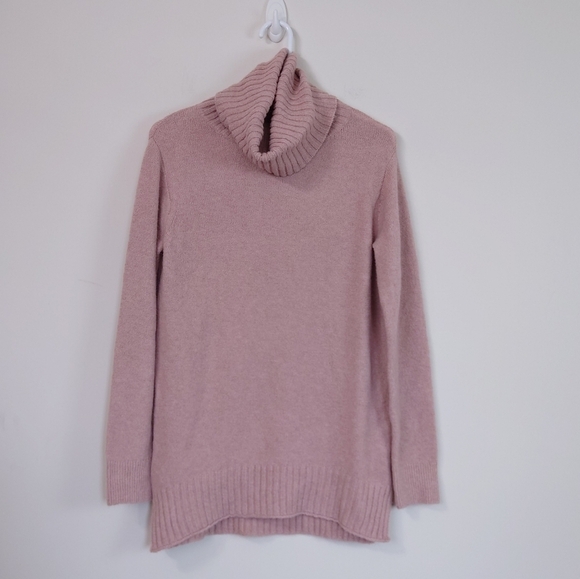 BP Women's  Pink Longline Turtleneck Sweater Soft & Cozy Size Extra Small NEW - Picture 1 of 10